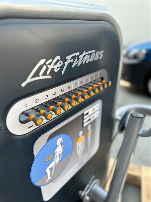 Life fitness - chest press - shoulder press !, Sport en Fitness, Fitnessmaterialen, Zo goed als nieuw, Overige typen, Ophalen of Verzenden