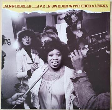 Danniebelle Hall, Choralerna – Danniebelle... Live In Sweden beschikbaar voor biedingen