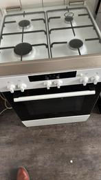 Siemens gasfornuis en electrische oven, Ophalen, Grill, 4 kookzones, Zo goed als nieuw