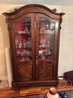 Antieke vitrine kast gevuld met mooi kristal, bieden !!, Antiek en Kunst, Ophalen