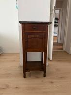 Antiek kastje (nachtkastje), Antiek en Kunst, Ophalen