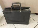 lederen akte/laptop tas, Computers en Software, Laptoptassen, Ophalen, Aktetas