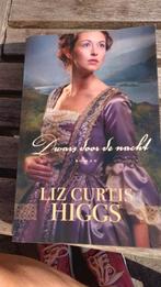 Liz Curtis Higgs - Dwars door de nacht, Ophalen of Verzenden, Zo goed als nieuw, Nederland, Liz Curtis Higgs