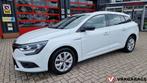 Renault Mégane Estate 1.3 TCe Limited, Voorwielaandrijving, Gebruikt, 4 cilinders, 116 pk