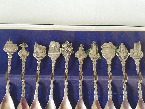 10 theelepeltjes gemerkt "Kwatta Zilvin", Antiek en Kunst, Antiek | Bestek, Ophalen of Verzenden