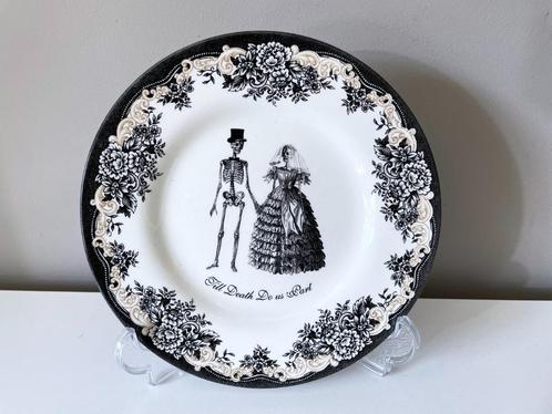 Royal Stafford, Bord, Halloween, Skelet, Huis en Inrichting, Keuken | Servies, Zo goed als nieuw, Bord(en), Overige stijlen, Porselein