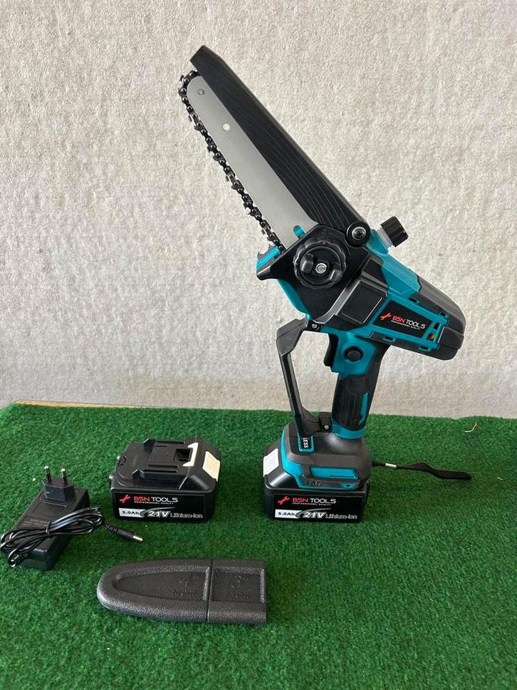 Nieuwe 21V kettingzaag met 2 accu’s, Tuin en Terras, Hand-tuingereedschap, Ophalen