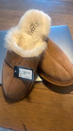 Nieuwe ugg pantoffels maat 40, UGG, Bruin, Ophalen of Verzenden, Zo goed als nieuw