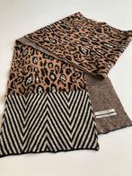 Zgan gebreide Sjaal van Scotch & Soda léopard, Kleding | Dames, Ophalen of Verzenden, Zo goed als nieuw, Sjaal