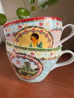 2 grote koppen / mokken AH retro / nostalgisch, Ophalen of Verzenden, Zo goed als nieuw, Kom(men), Wedgwood