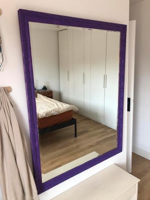 Grote antieke vintage spiegel met houten lijst, Huis en Inrichting, Woonaccessoires | Spiegels, Gebruikt, 100 tot 125 cm, 100 tot 150 cm
