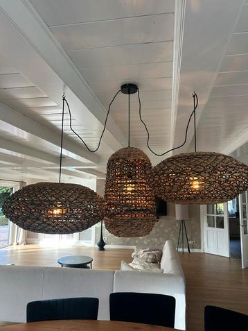 3x Rotan hanglampen Light & Living beschikbaar voor biedingen