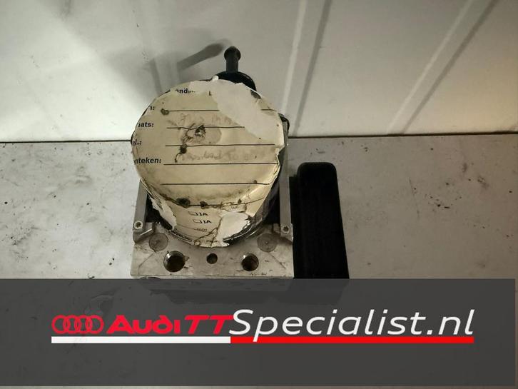 Originele ABS pomp gereviseerd Audi TT MK2 8J  8J0614517, Auto-onderdelen, Remmen en Aandrijving, Audi, Gebruikt, Ophalen of Verzenden