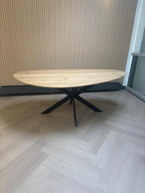 Eettafel kiezel vorm eiken massief naturel 200x110, Huis en Inrichting, Tafels | Eettafels, Zo goed als nieuw, 100 tot 150 cm
