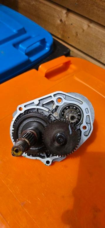 Verschillende onderdelen speedfight  beschikbaar voor biedingen
