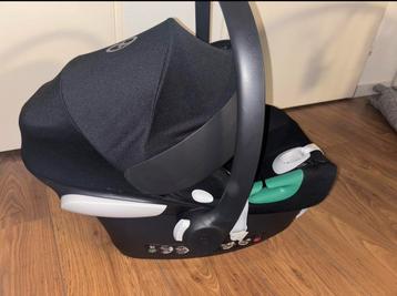 Cybex autostoel/maxicosi met base en adapters beschikbaar voor biedingen