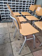 Leuke set stoelen stapelstoelen eettafelstoelen, Huis en Inrichting, Stoelen, Ophalen, Gebruikt, Hout, Vijf, Zes of meer stoelen