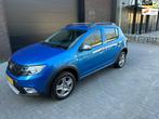 Dacia SANDERO 0.9 TCe Bi-Fuel Laureate, Voorwielaandrijving, 898 cc, Euro 6, Blauw