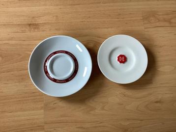 Schoteltjes beschikbaar voor biedingen