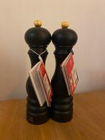 Nieuw Peugeot Peper- en Zoutstel Matzwart, Huis en Inrichting, Keuken | Keukenbenodigdheden, Ophalen of Verzenden, Nieuw