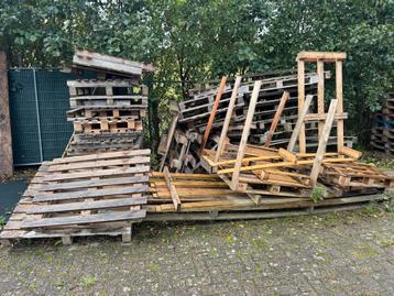 Pallethout, aanmaakhout, haardhout gratis beschikbaar voor biedingen