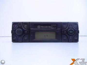 E-KLASSE W210 RADIO CASSETTE CLASSIC A2108200986 beschikbaar voor biedingen