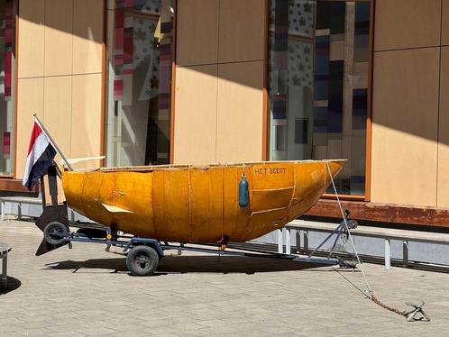 Zelfgemaakte houten boot, Hobby en Vrije tijd, Modelbouw | Boten en Schepen, Nieuw, Groter dan 1:32, Overige merken, Ophalen of Verzenden