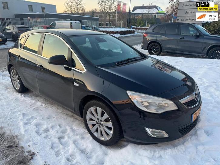 Opel Astra 1.4 Turbo Cosmo Airco,Trkhaak,Cruise, Auto's, Opel, Bedrijf, Te koop, Astra, ABS, Airbags, Airconditioning, Boordcomputer