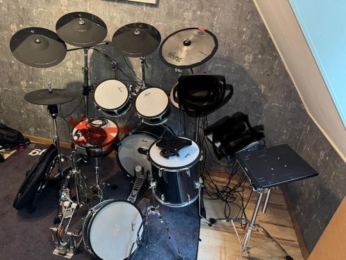 X drum kit met veel extras, Muziek en Instrumenten, Drumstellen en Slagwerk, Gebruikt, Overige merken, Elektronisch, Ophalen