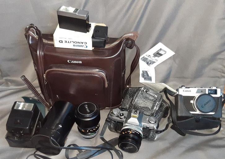 Canon AT-1, Canonet spiegelreflexcamera's 135mm lens enz., Audio, Tv en Foto, Fotocamera's Analoog, Zo goed als nieuw, Spiegelreflex