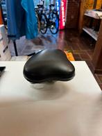 Rokzadel met punt zwart (Nr: 2062), Ophalen, Zo goed als nieuw, Algemeen, Zadel