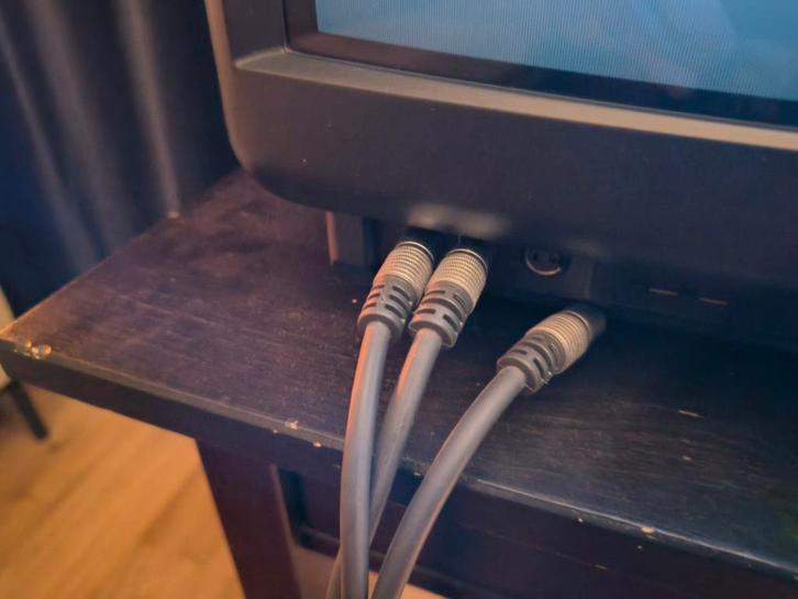 Uniek compleet setje: Nintendo NES met CRT Trinitron TV & ve, Spelcomputers en Games, Spelcomputers | Nintendo Consoles | Accessoires