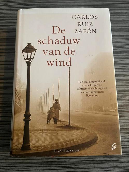 Carlos Ruiz Zafón - De schaduw van de wind, Boeken, Literatuur, Zo goed als nieuw, Nederland, Ophalen of Verzenden