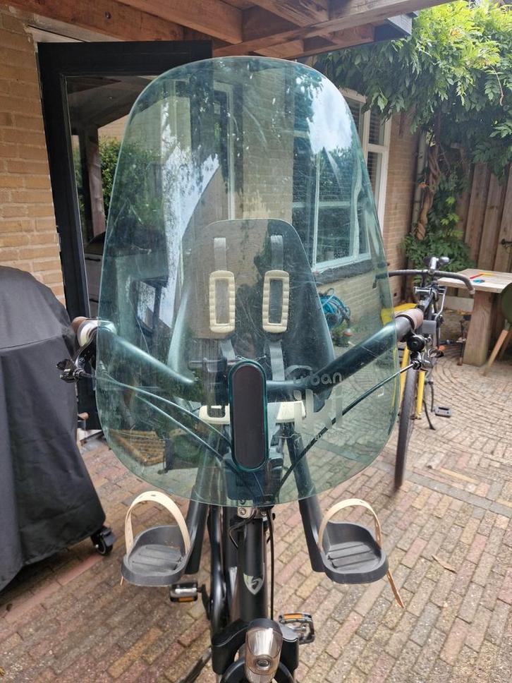 Urban Iki voorzitje met windscherm, Fietsen en Brommers, Fietsaccessoires | Fietsstoeltjes, Zo goed als nieuw, Voorzitje, 0 t/m 13 kg