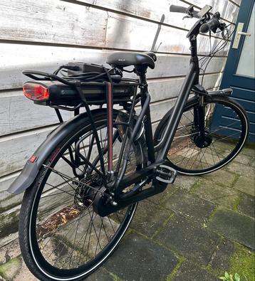 STELLA VICENZA BLACK FDST SUPERIOR DAMES ELEKTRISCHE FIETS beschikbaar voor biedingen