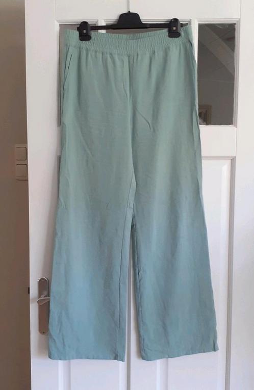 Anna van Toor pastelgroene broek maat XL= L, Kleding | Dames, Broeken en Pantalons, Zo goed als nieuw, Maat 42/44 (L), Groen, Lang