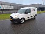 Fiat doblo  1.3 ( achterschade!!), Auto diversen, Schadeauto's, Overige carrosserieën, Wit, Ophalen of Verzenden, Fiat