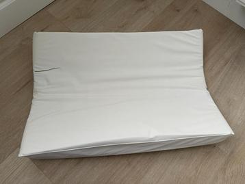 Prénatal verschoon kussen beschikbaar voor biedingen