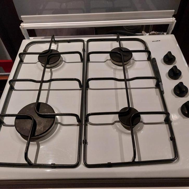 Pelgrim gasstel + elektronische ontsteking zeer nette staat, Witgoed en Apparatuur, Kookplaten, Zo goed als nieuw, Vrijstaand