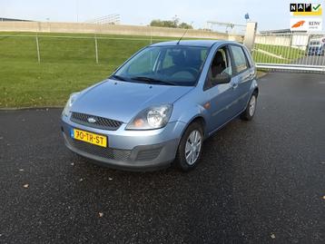 Ford Fiesta 1.25-16V Ambiente beschikbaar voor biedingen