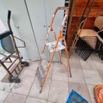 vintage trap oranje , leuk decoratief object, Ophalen, Gebruikt, Minder dan 2 meter