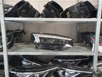 Audi A5 S5 8W Laser matrix beam koplamp 086 rechts beschikbaar voor biedingen