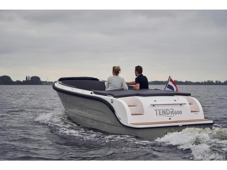 TendR 600 - Benzine - Elektrisch - Showroom Geopend!, Watersport en Boten, Sloepen, Nieuw, 50 tot 70 pk, 3 tot 6 meter, Polyester