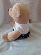 Lichtbruine knuffel beer met kleding hh, Kinderen en Baby's, Speelgoed | Knuffels en Pluche, Beer, Onbekend, Ophalen of Verzenden