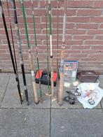 Zee kunst aas met 4 molens en 4 zee hengels vis koffers, Watersport en Boten, Ophalen of Verzenden, Zo goed als nieuw, Werphengel
