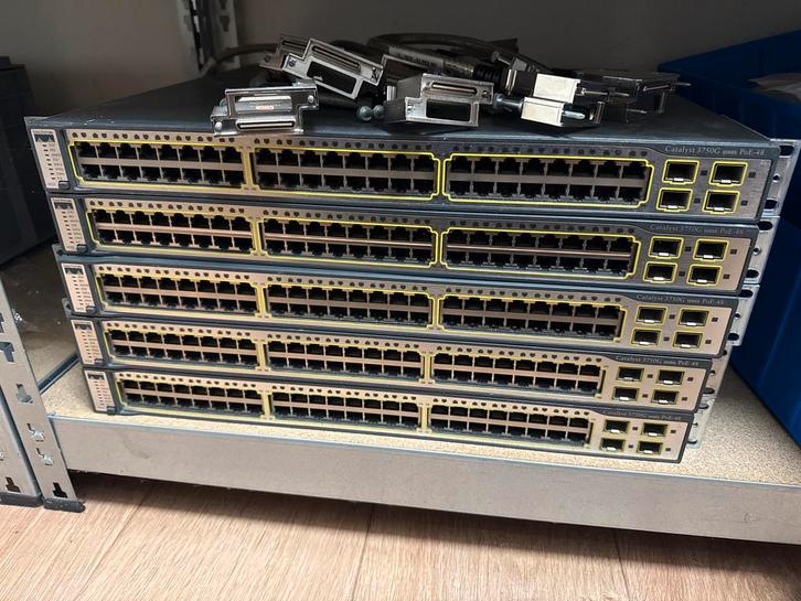 5x Cisco Catalyst 3750G PoE-48 Switch, Computers en Software, Netwerk switches, Ophalen of Verzenden