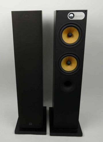TE KOOP B&W 684 black ash speakers  beschikbaar voor biedingen