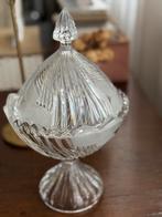 Antieke Bokaal met Deksel, Verzenden