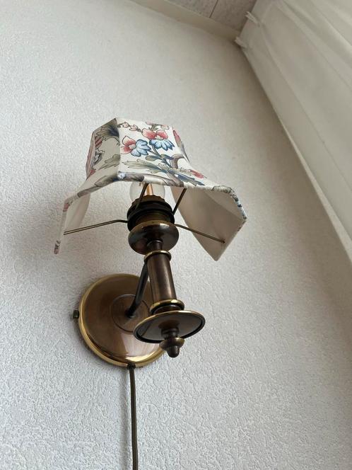 Antieke Wandlamp met Bloemenkap Messing Armatuur Sfeervol Li, Antiek en Kunst, Antiek | Lampen, Ophalen
