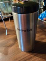 Miele melkbeker koffiemachine, Ophalen, Zo goed als nieuw